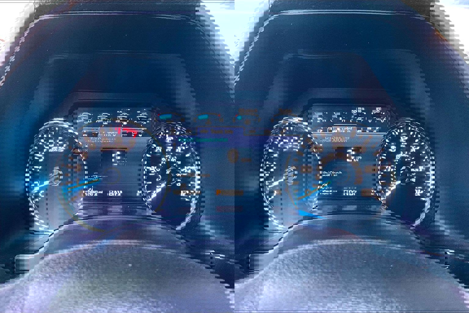 Used 2017 Ford F150 Platinum w/ Equipment Group 701A Luxury AWD/4WD image 20