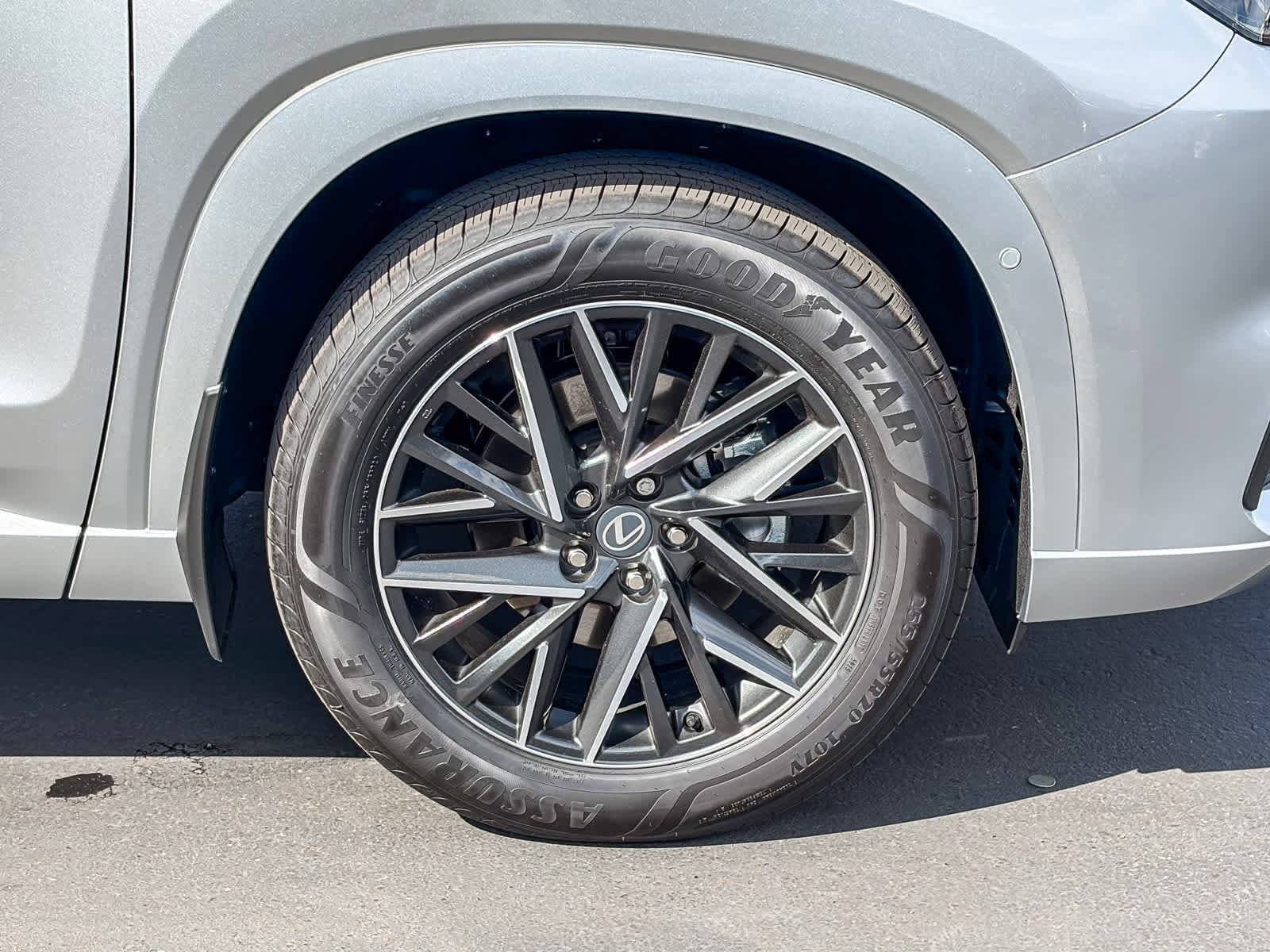 New 2026 Lexus TX 350 AWD image 9