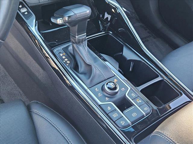 Used 2024 Kia Sorento SX Prestige image 11