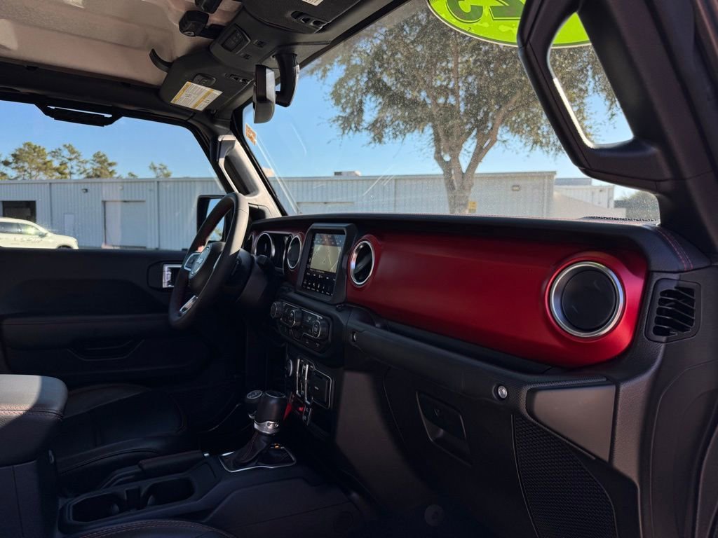 Used 2023 Jeep Gladiator Rubicon w/ Trailer Tow Package image 28