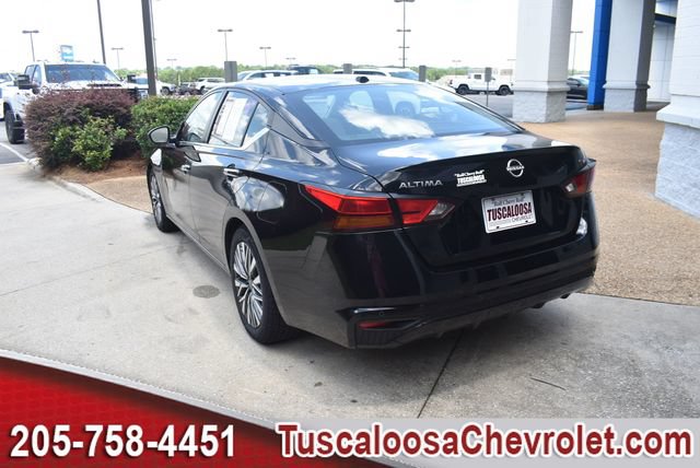 Used 2024 Nissan Altima 2.5 SV FWD image 7