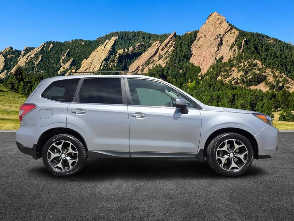 Used 2016 Subaru Forester 2.0XT Premium AWD/4WD image 4