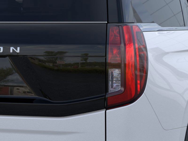 New 2025 Ford Expedition Active RWD image 21