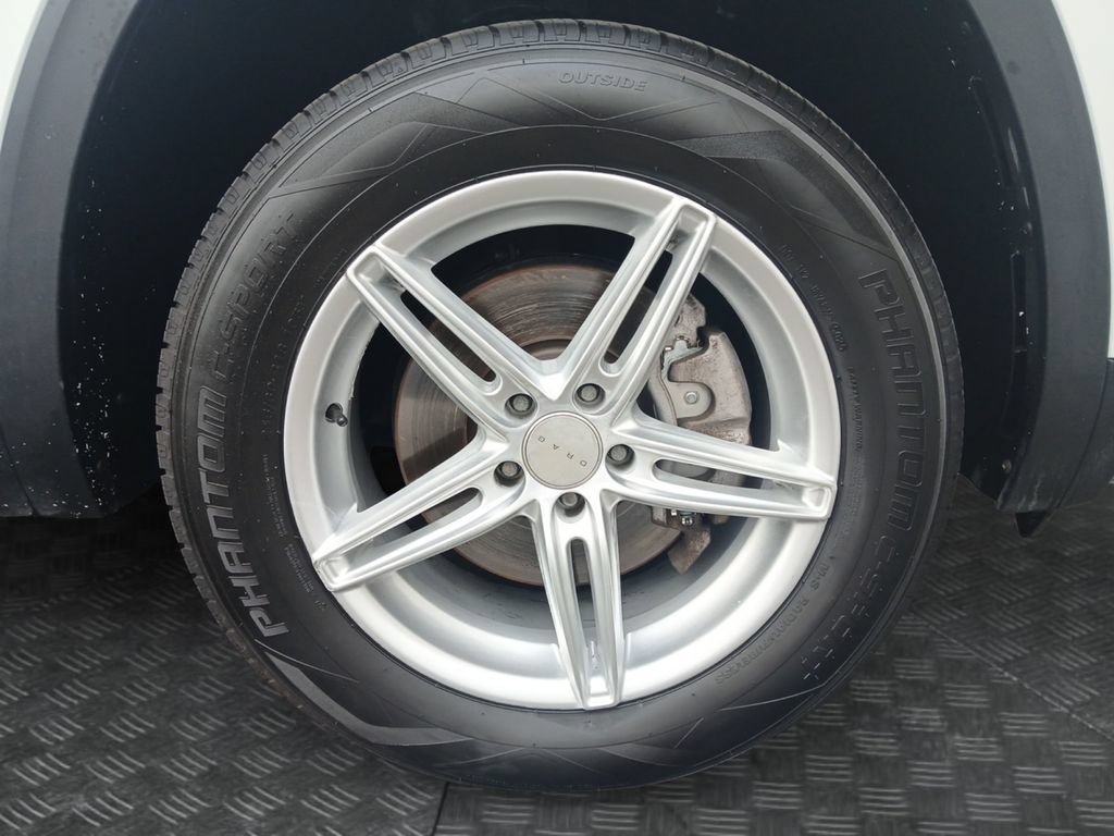 Used 2018 Volkswagen Atlas SE AWD/4WD image 23