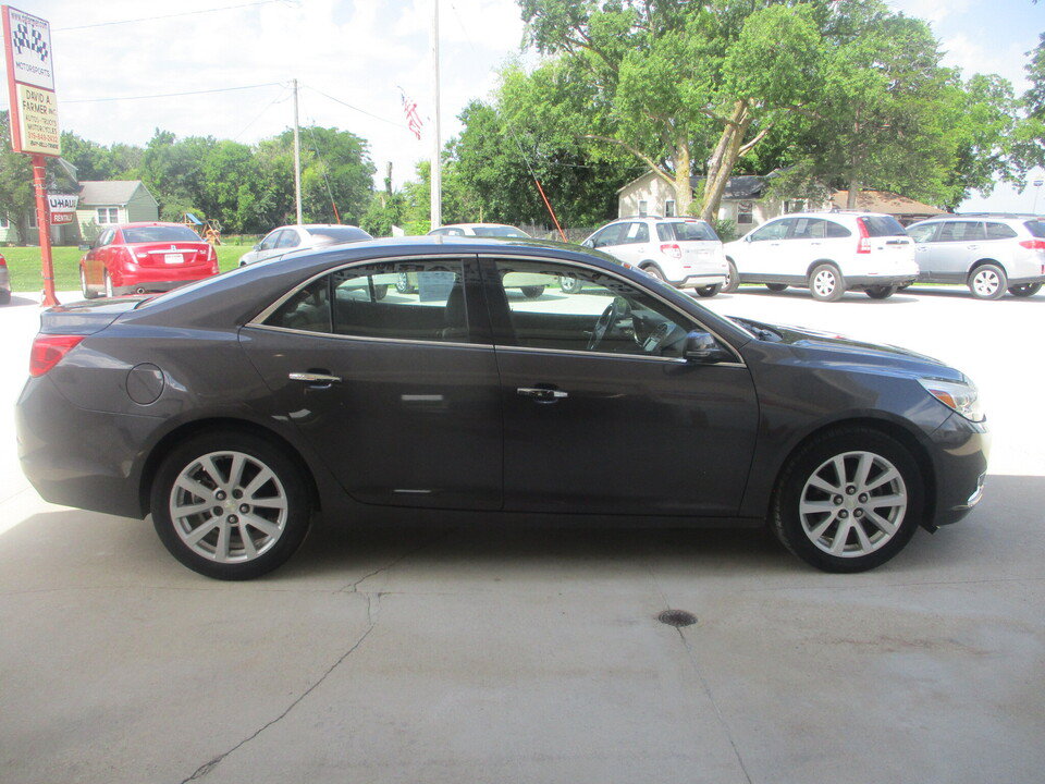 Used 2013 Chevrolet Malibu LTZ FWD image 16