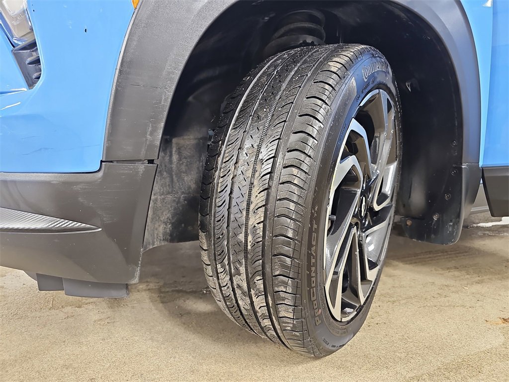 Certified 2024 Chevrolet TrailBlazer RS w/ Driver Confidence Package image 35