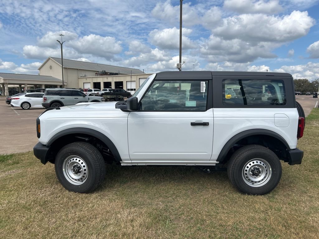 New 2026 Ford Bronco 2-Door AWD/4WD image 9