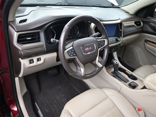 Used 2017 GMC Acadia Denali w/ Technology Package image 18