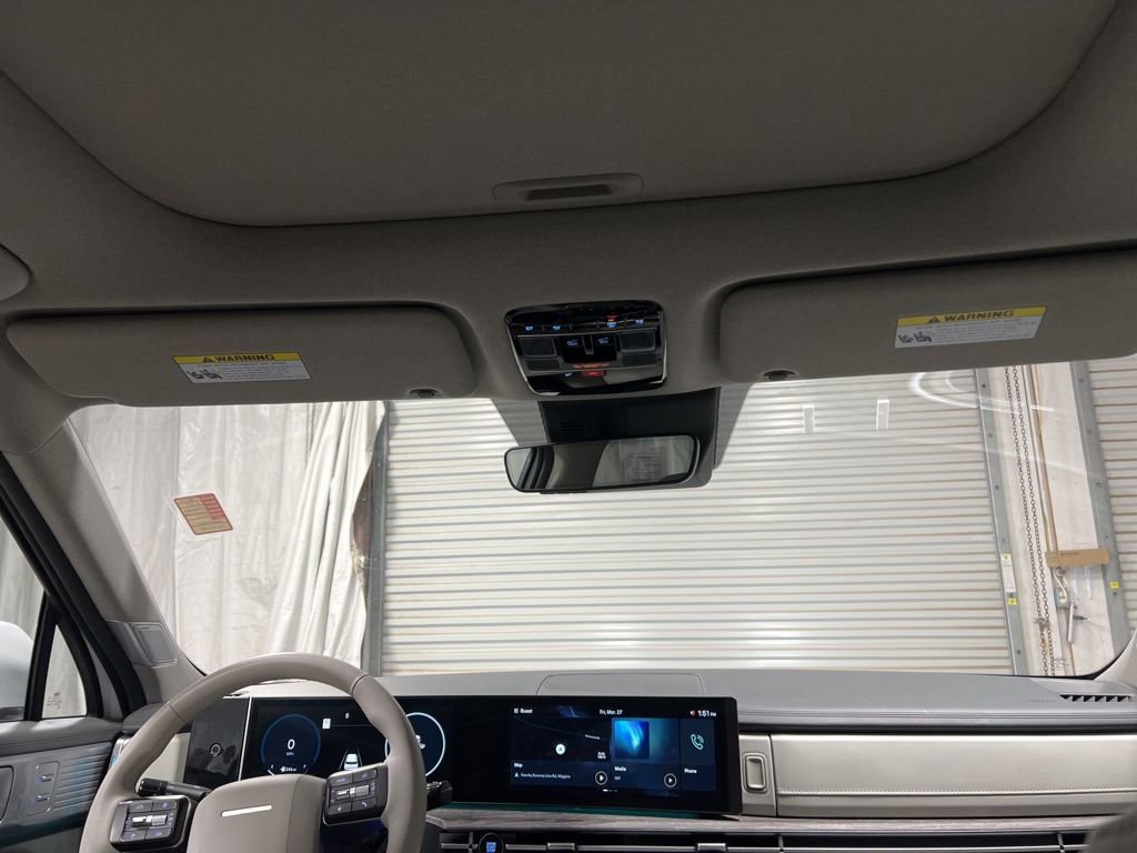 Used 2025 Hyundai Santa Fe Limited image 16
