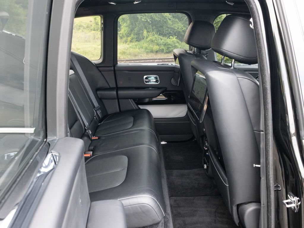 Certified 2021 Rolls-Royce Cullinan AWD/4WD image 69
