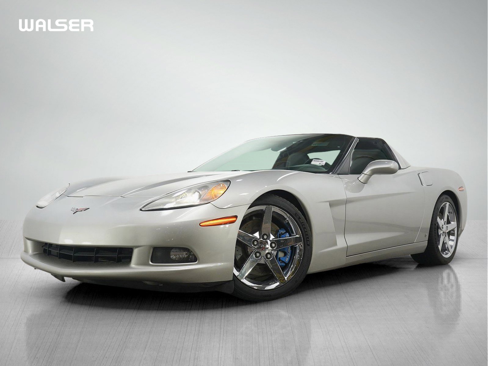 Used 2007 Chevrolet Corvette Coupe w/ Preferred Equipment Group RWD image 1