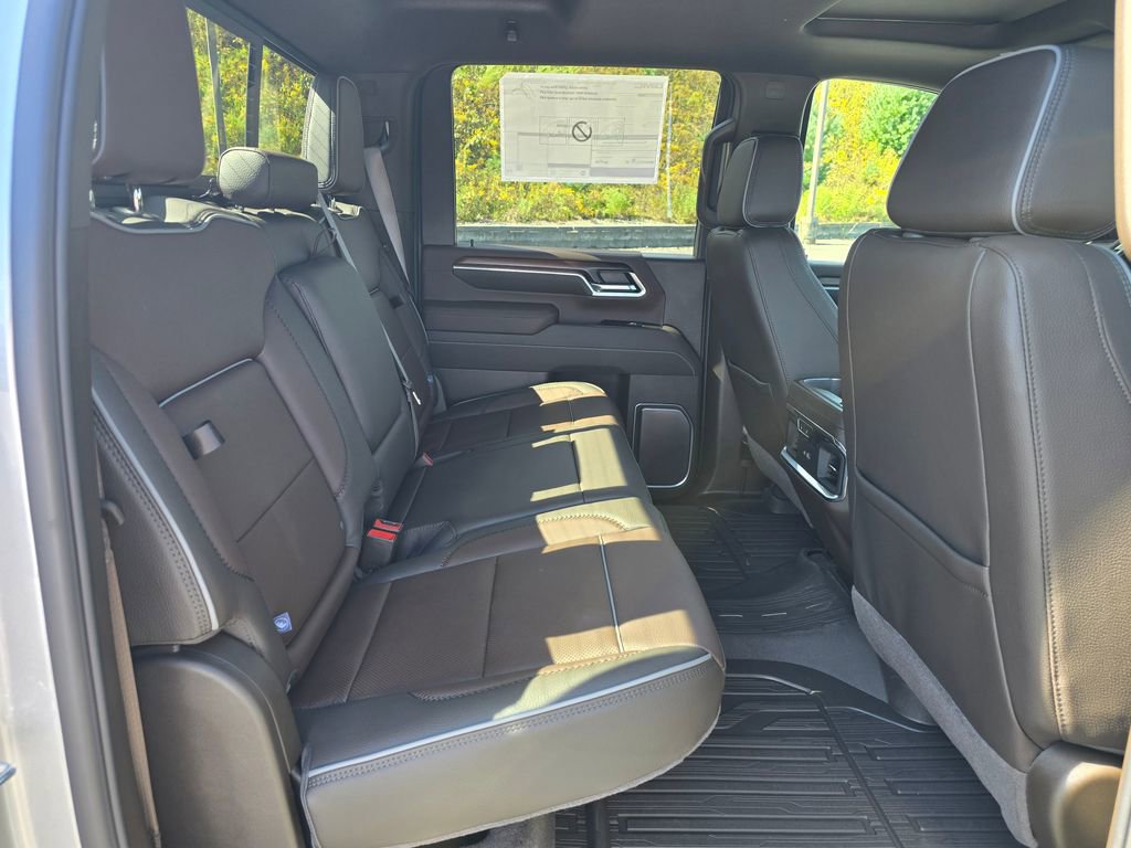 New 2026 GMC Sierra 2500 Denali w/ Denali Reserve Package image 28