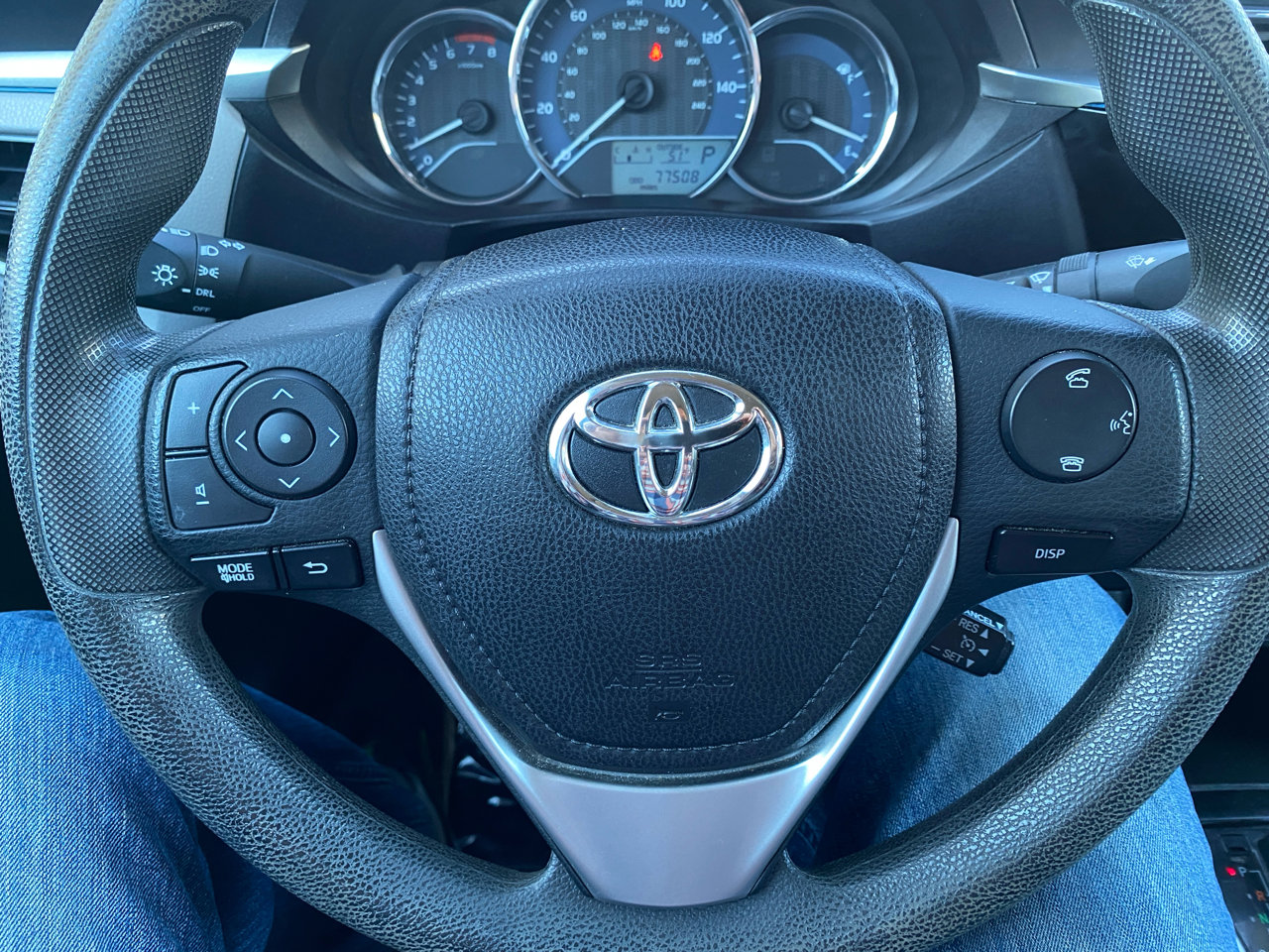 Used 2015 Toyota Corolla LE Premium image 14