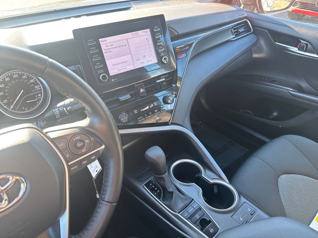 Used 2023 Toyota Camry LE image 21