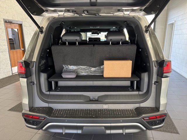 New 2026 Lexus LX 700h F Sport AWD/4WD image 9