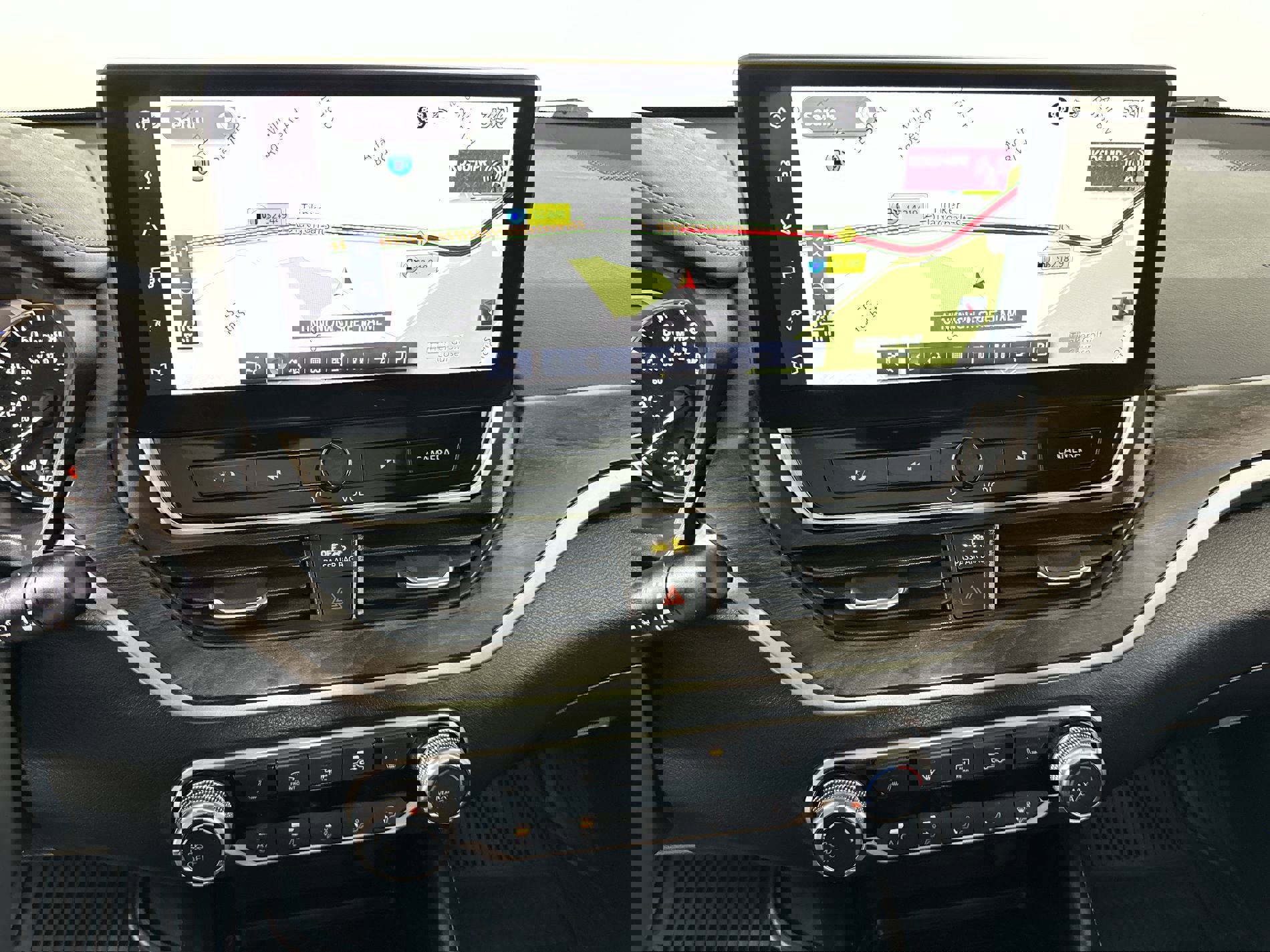 Used 2023 Nissan Altima 2.5 SV w/ SV Premium Package image 50