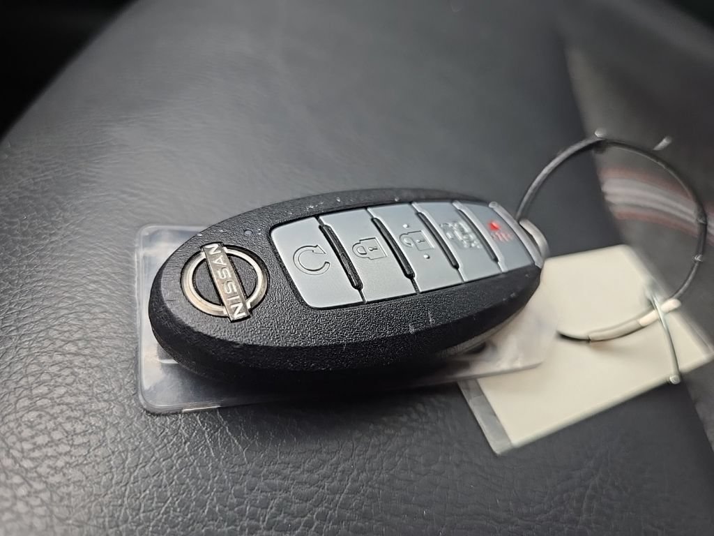 Used 2024 Nissan Altima 2.5 SR FWD image 15