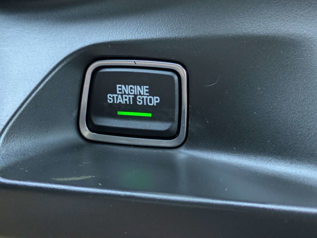 Used 2018 Chevrolet Camaro LT w/ Technology Package image 26