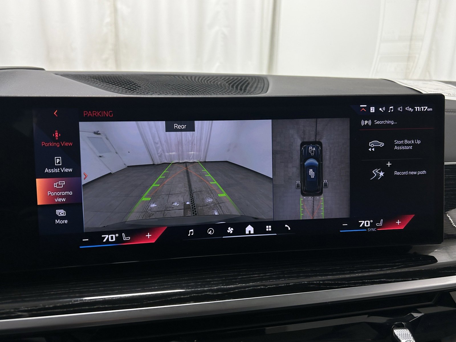 Used 2025 BMW X5 M60i image 18