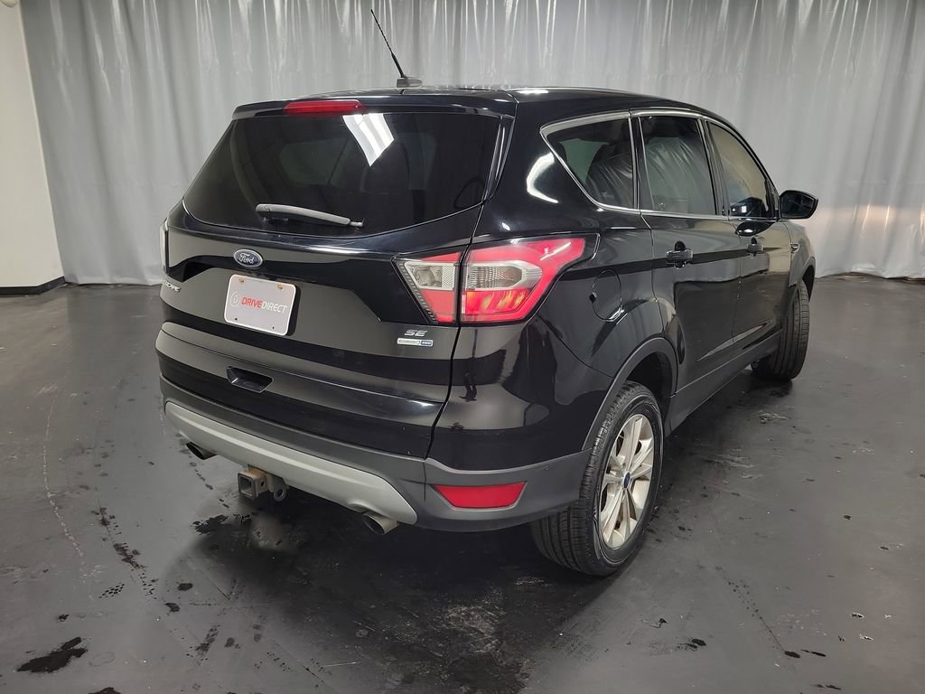 Used 2017 Ford Escape SE image 8
