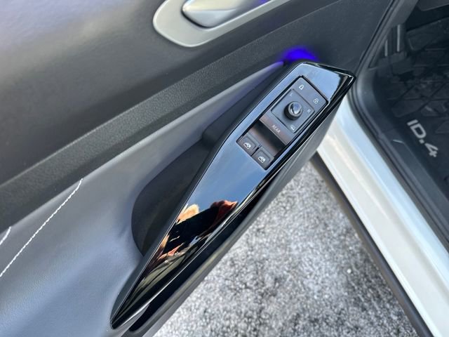 Certified 2023 Volkswagen ID.4 Pro S image 12