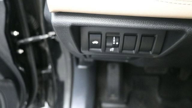 Used 2020 Subaru Legacy Limited AWD/4WD image 20