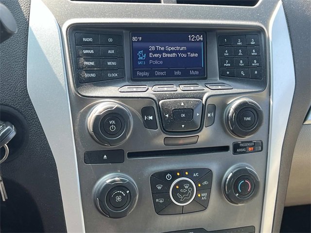 Used 2015 Ford Explorer XLT image 13