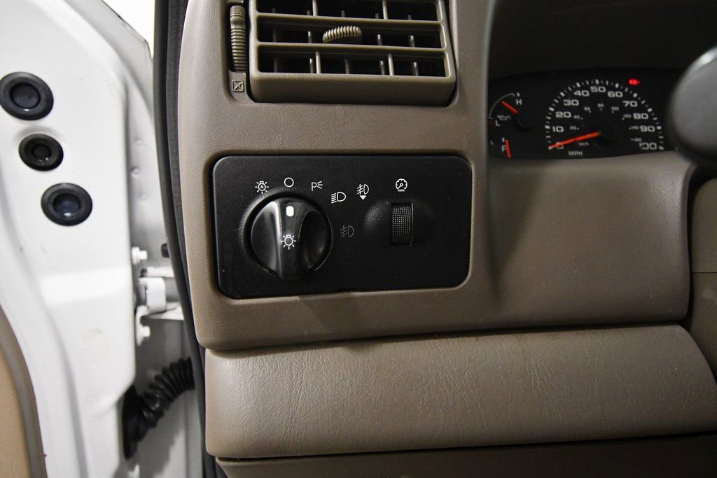 Used 2003 Ford F350 Lariat image 19