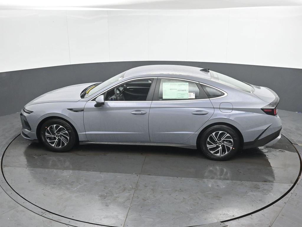 New 2026 Hyundai Sonata Blue FWD image 41