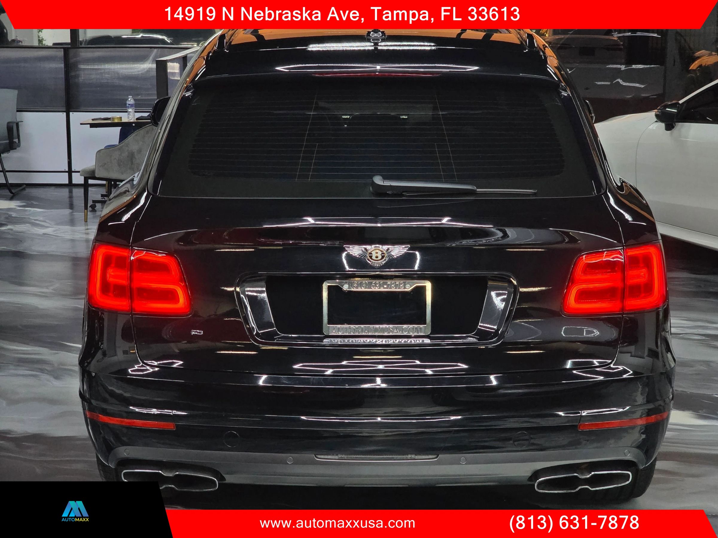 Used 2020 Bentley Bentayga Design Series AWD/4WD image 12