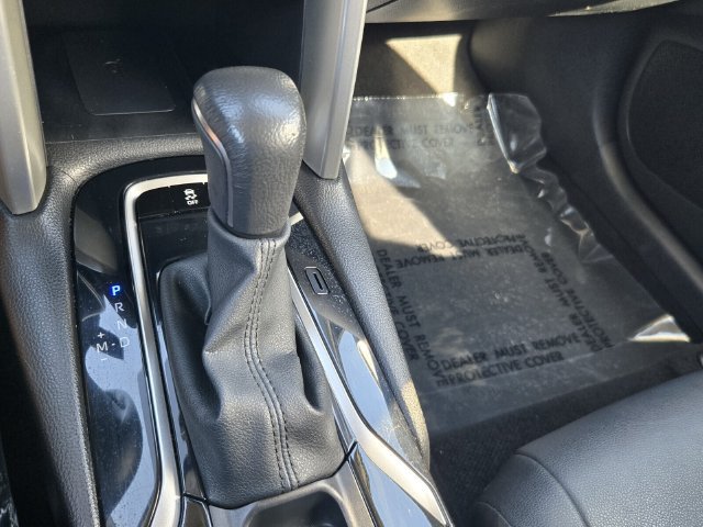 Used 2023 Toyota Corolla Cross XLE w/ Convenience Package FWD image 21