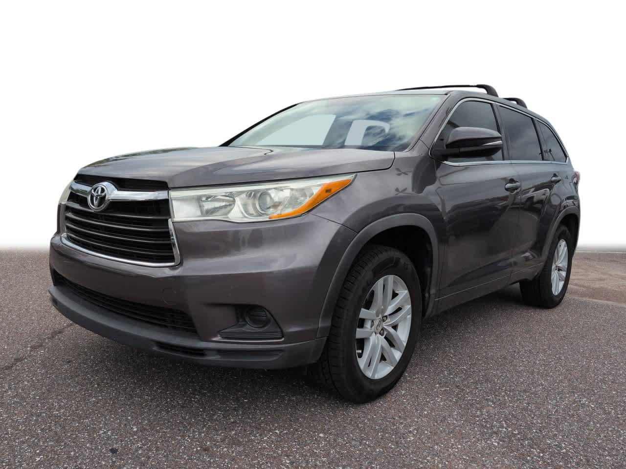 Used 2014 Toyota Highlander LE