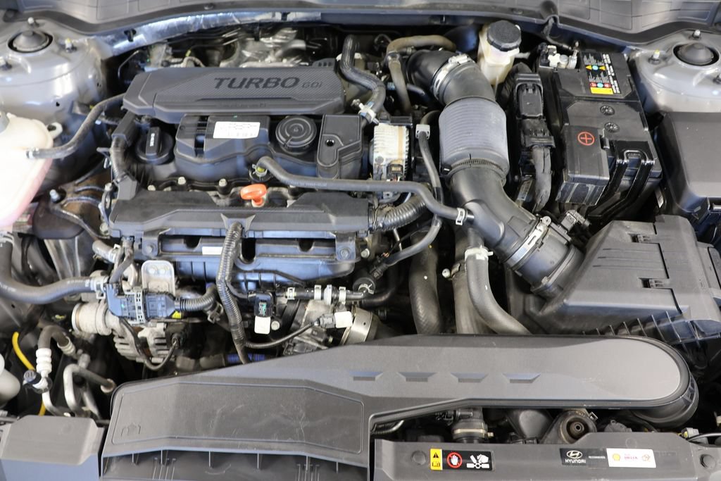 Used 2022 Hyundai Sonata Limited w/ Preferred Accessory Package FWD image 24