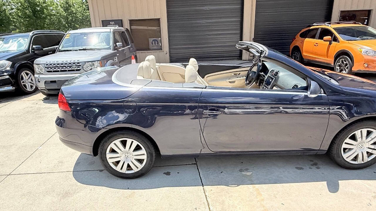 Used 2008 Volkswagen Eos Komfort FWD image 18