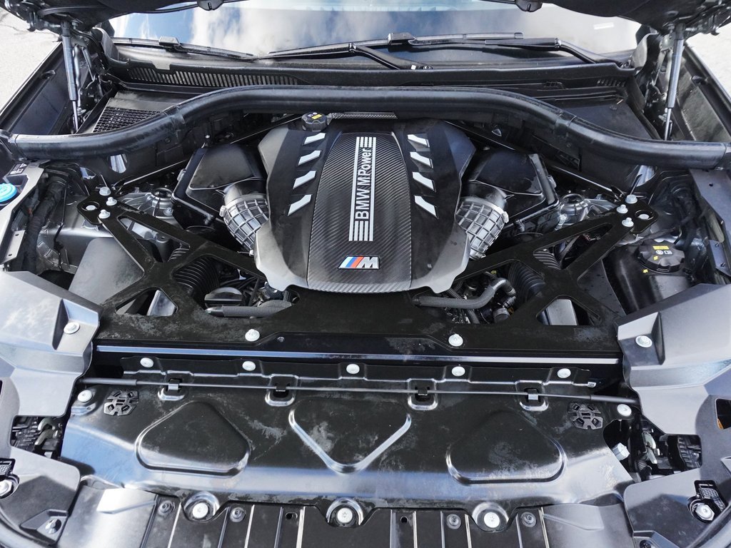 Used 2022 BMW X5 M Competition w/ Competition Package 2 image 32