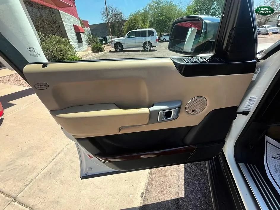 Used 2006 Land Rover Range Rover HSE AWD/4WD image 10