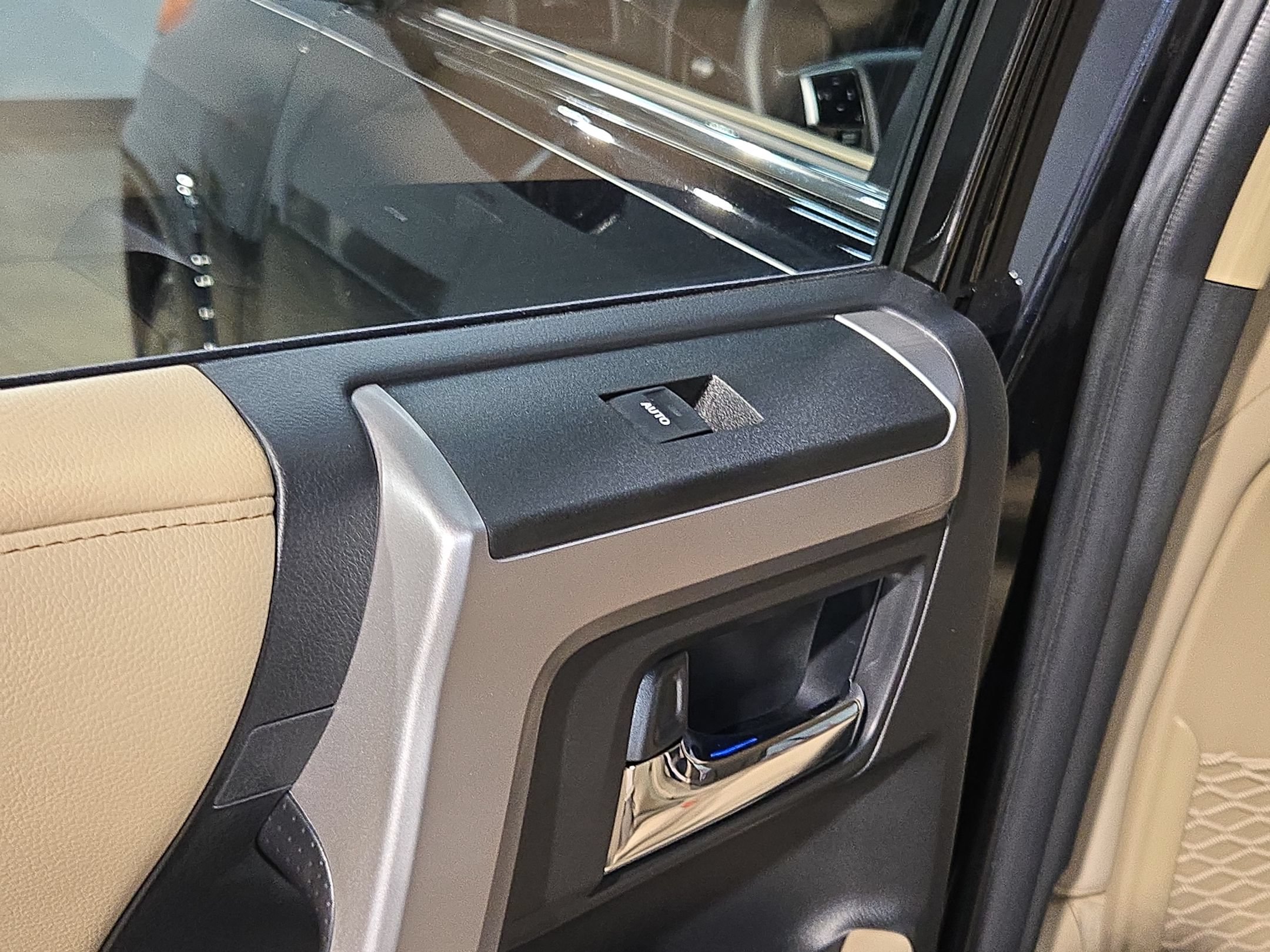 Certified 2024 Toyota 4Runner Limited AWD/4WD image 36