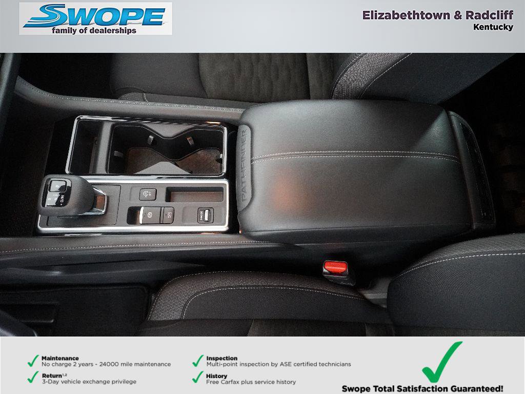 Used 2025 Nissan Pathfinder SV image 24