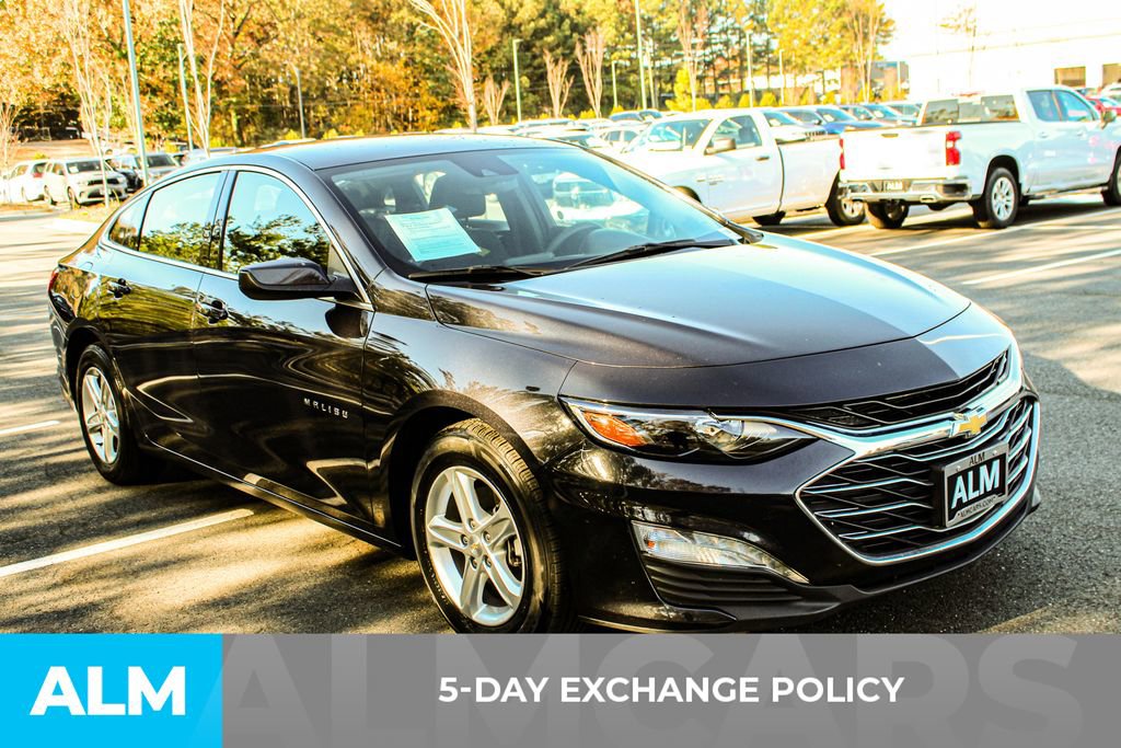 Used 2023 Chevrolet Malibu LT image 4