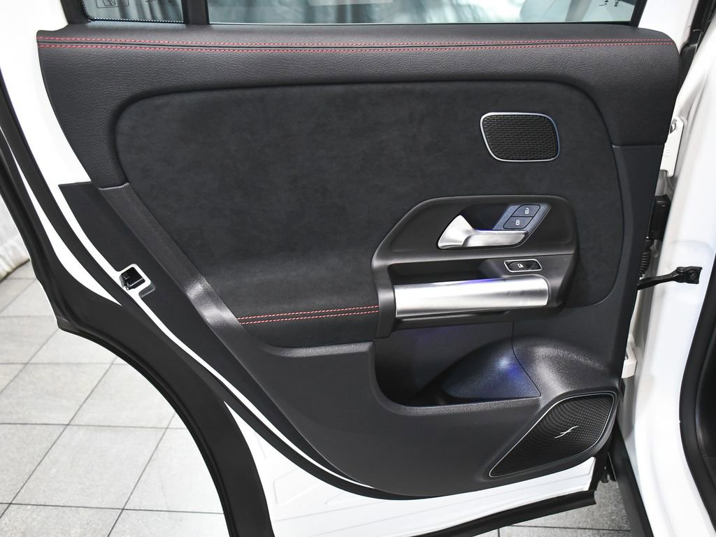 Used 2024 Mercedes-Benz GLA 35 AMG 4MATIC image 12