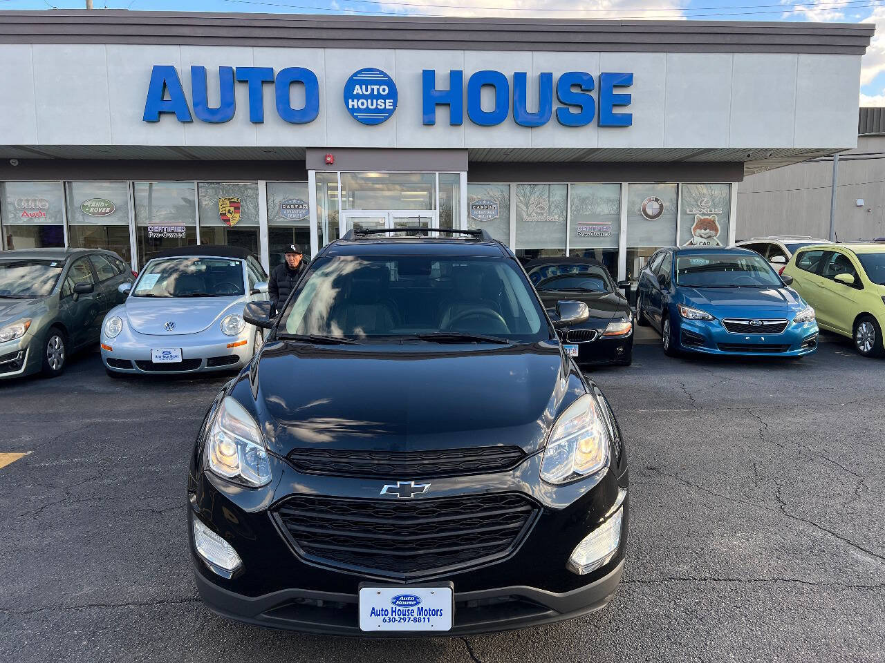 Used 2017 Chevrolet Equinox LT w/ Midnight Edition AWD/4WD image 2