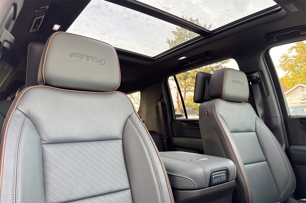 New 2026 GMC Yukon XL AT4 w/ AT4 Premium Plus Package image 17
