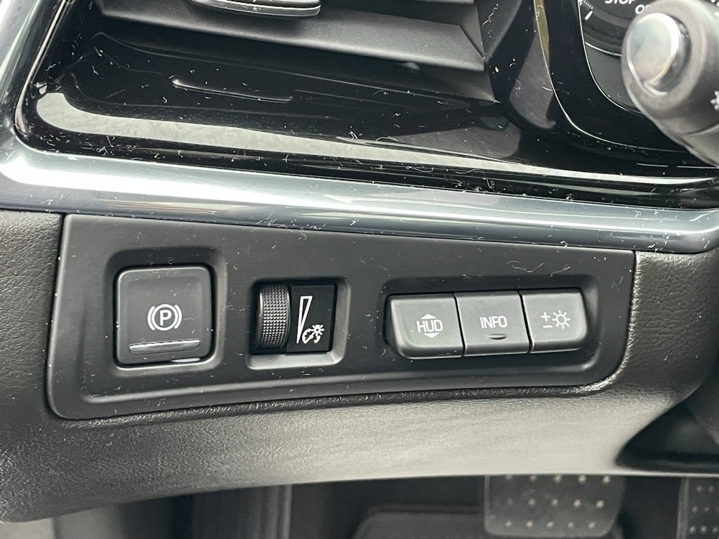 Used 2020 Cadillac XT6 Premium Luxury image 38