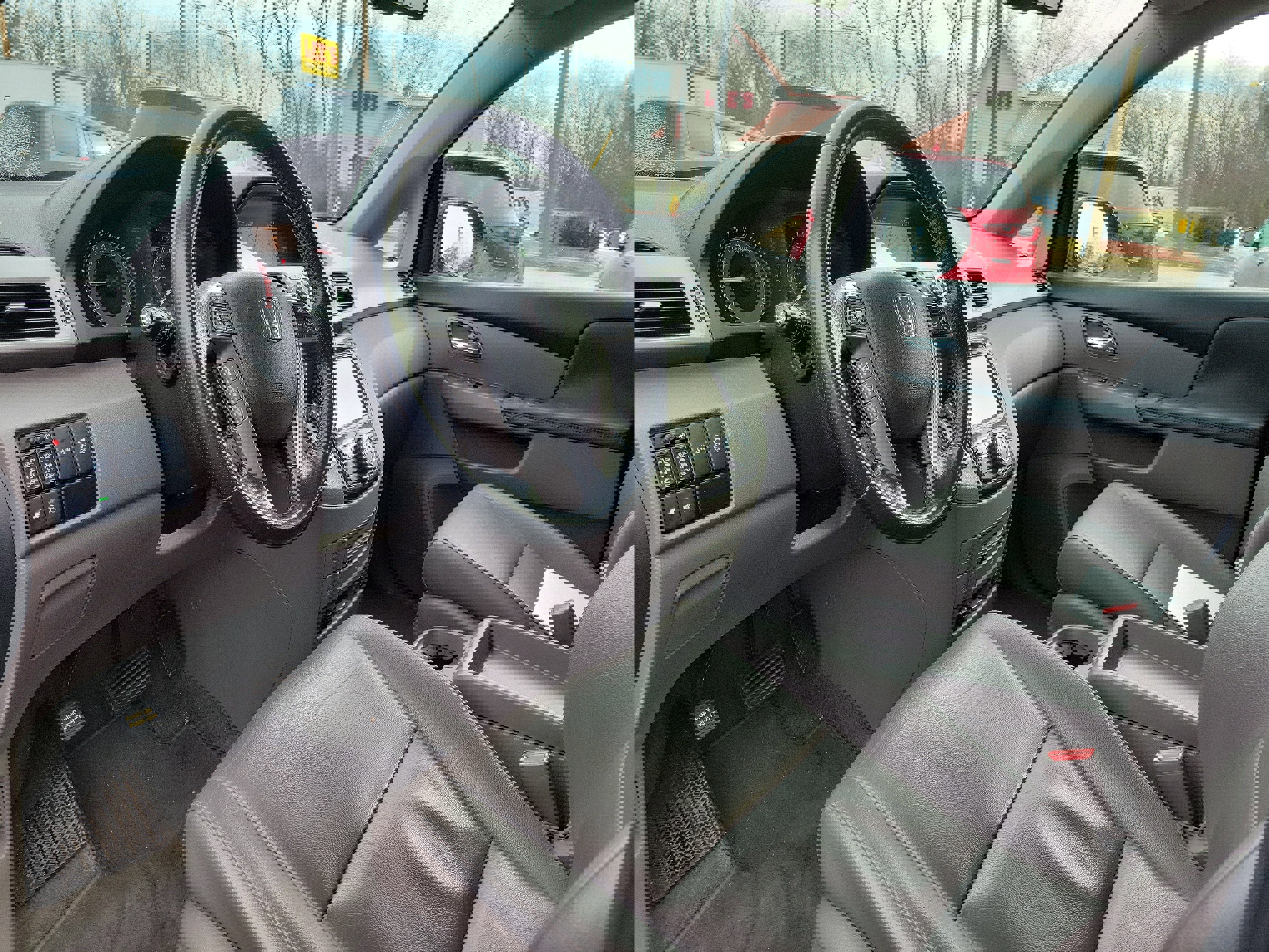 Used 2016 Honda Odyssey Touring Elite image 19