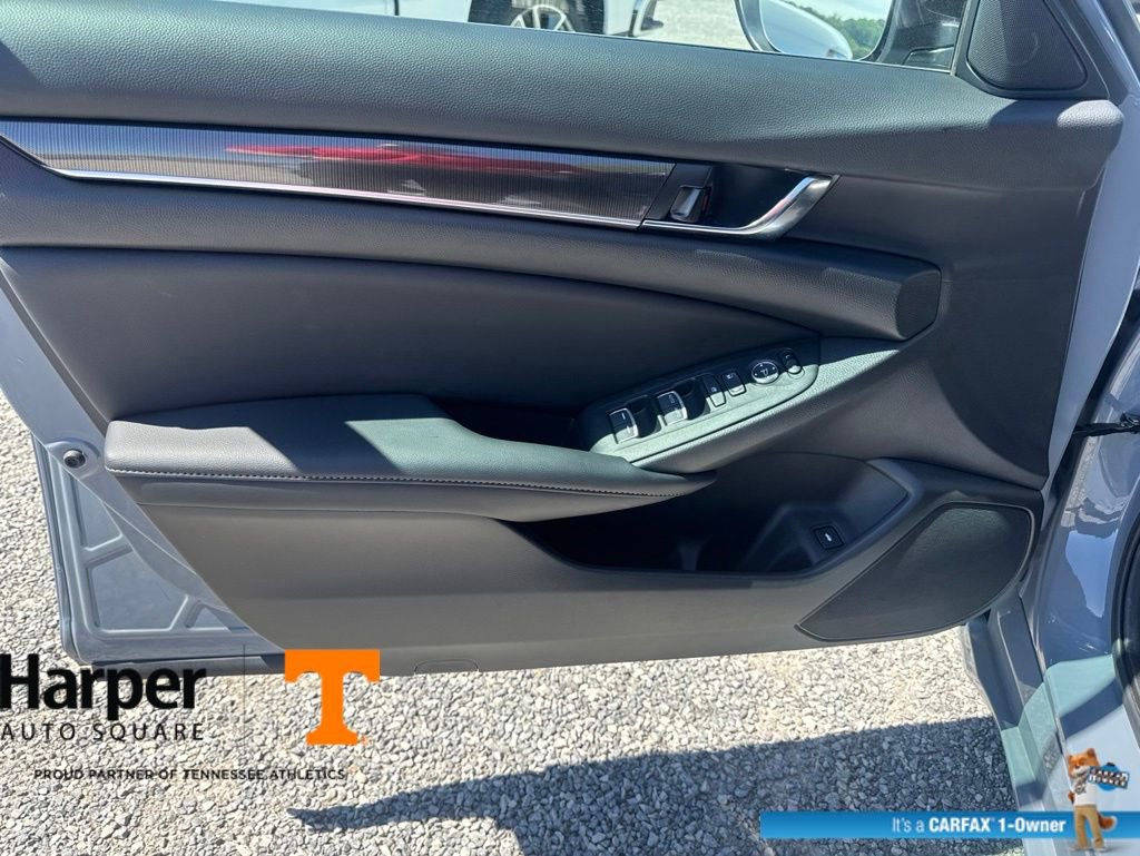 Used 2021 Honda Accord Sport image 18