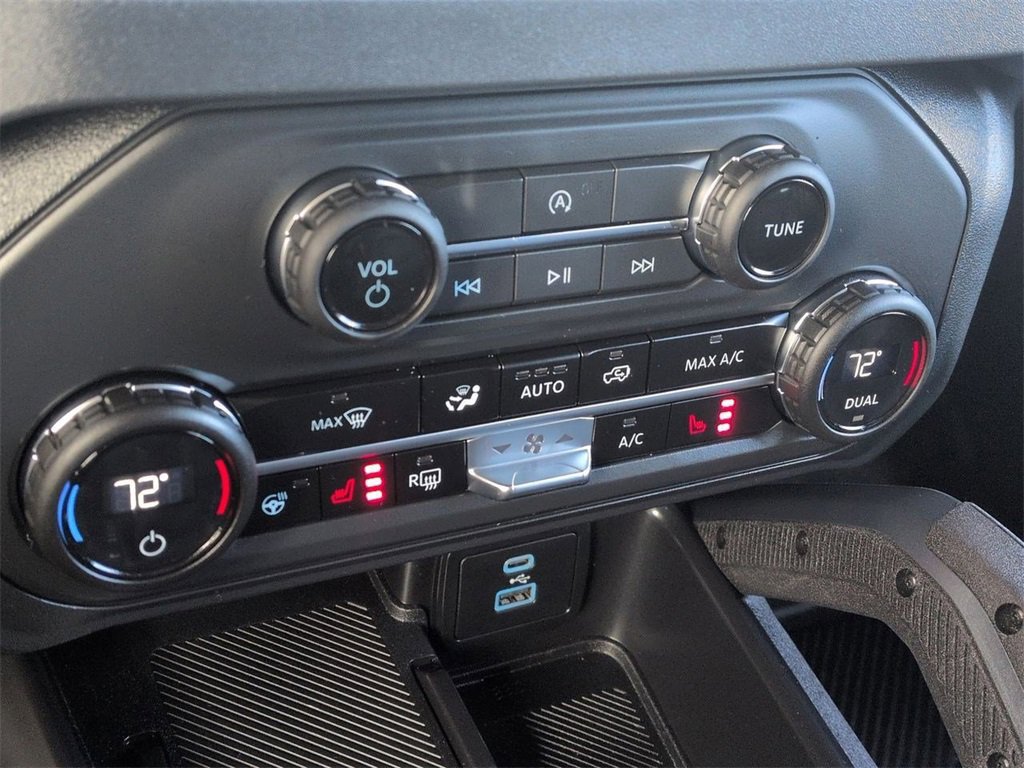 Certified 2025 Ford Bronco Badlands image 20