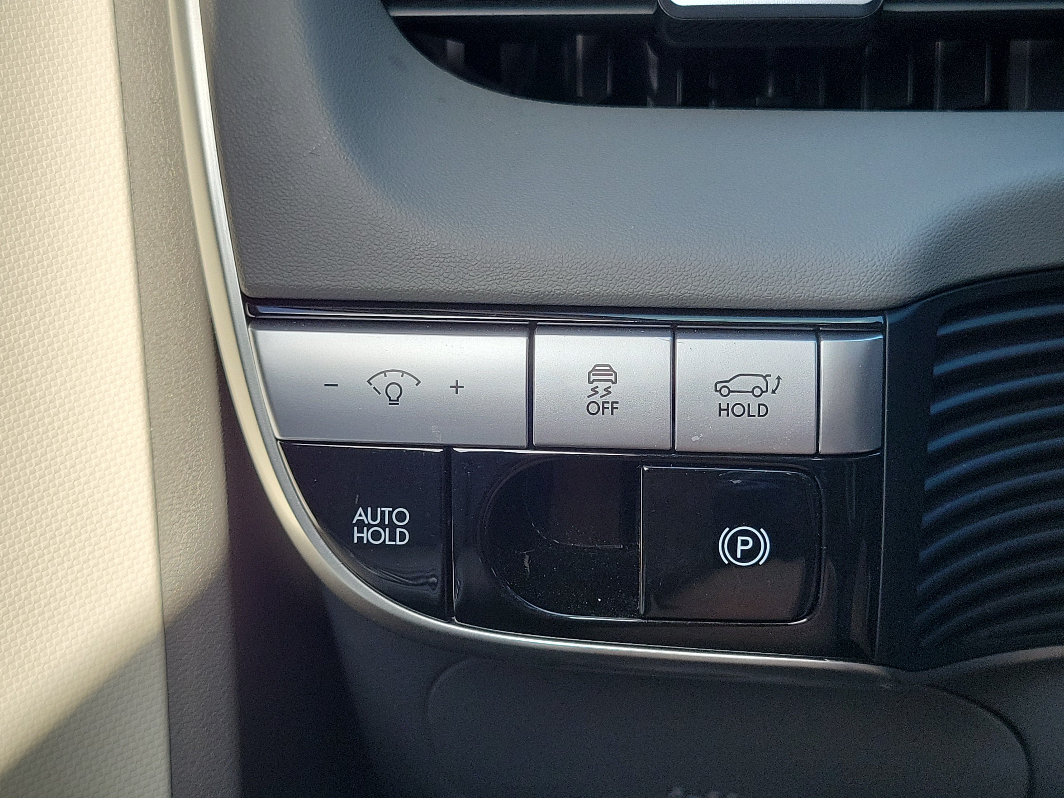 Certified 2024 Hyundai Ioniq 5 SEL RWD image 16