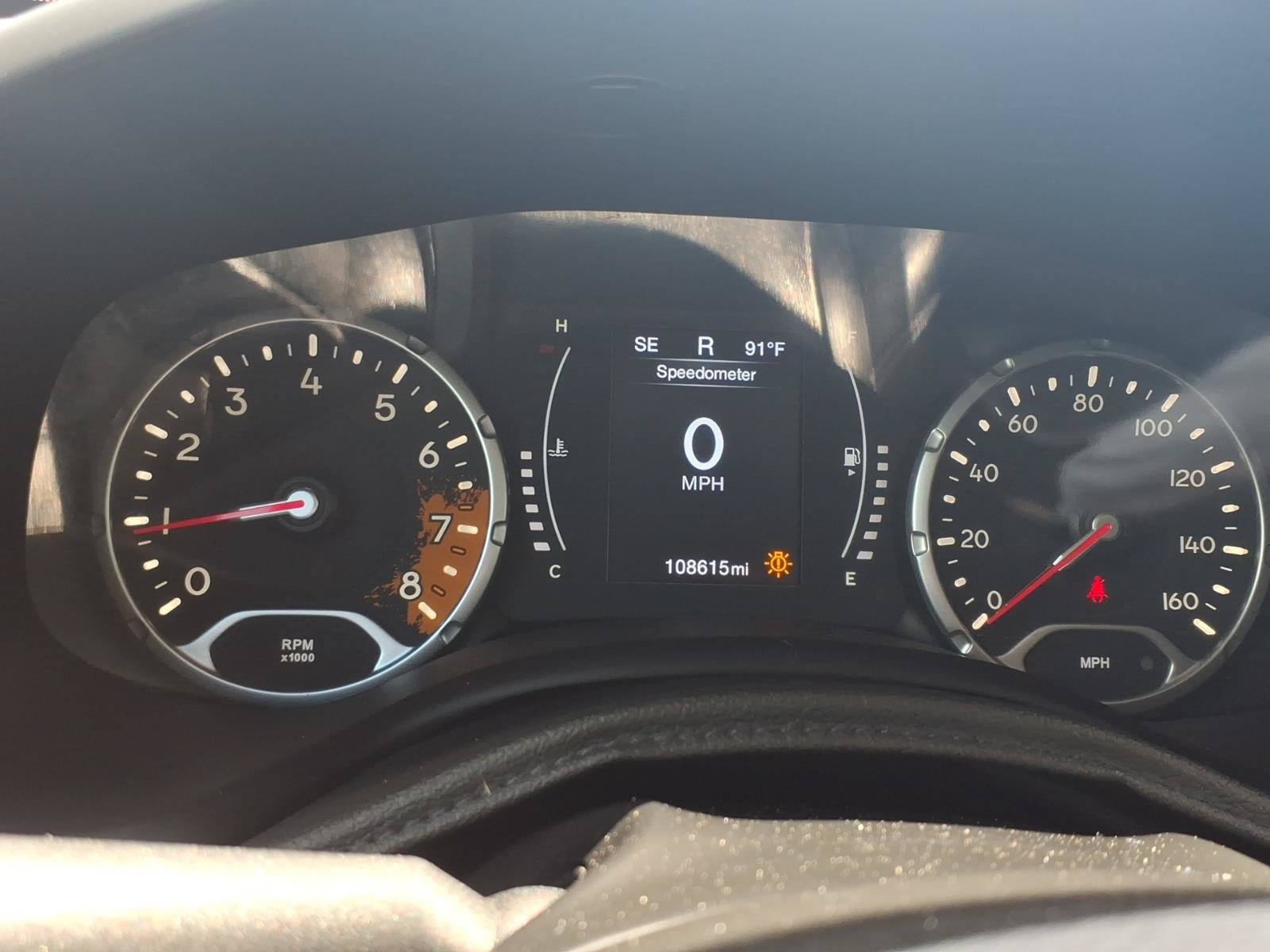 Used 2017 Jeep Renegade Altitude AWD/4WD image 16