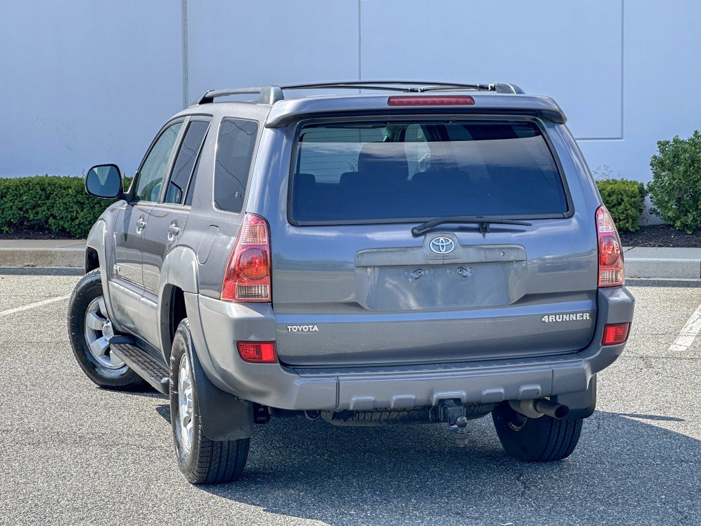 Used 2003 Toyota 4Runner SR5 AWD/4WD image 11