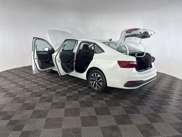 Used 2025 Volkswagen Jetta S image 20